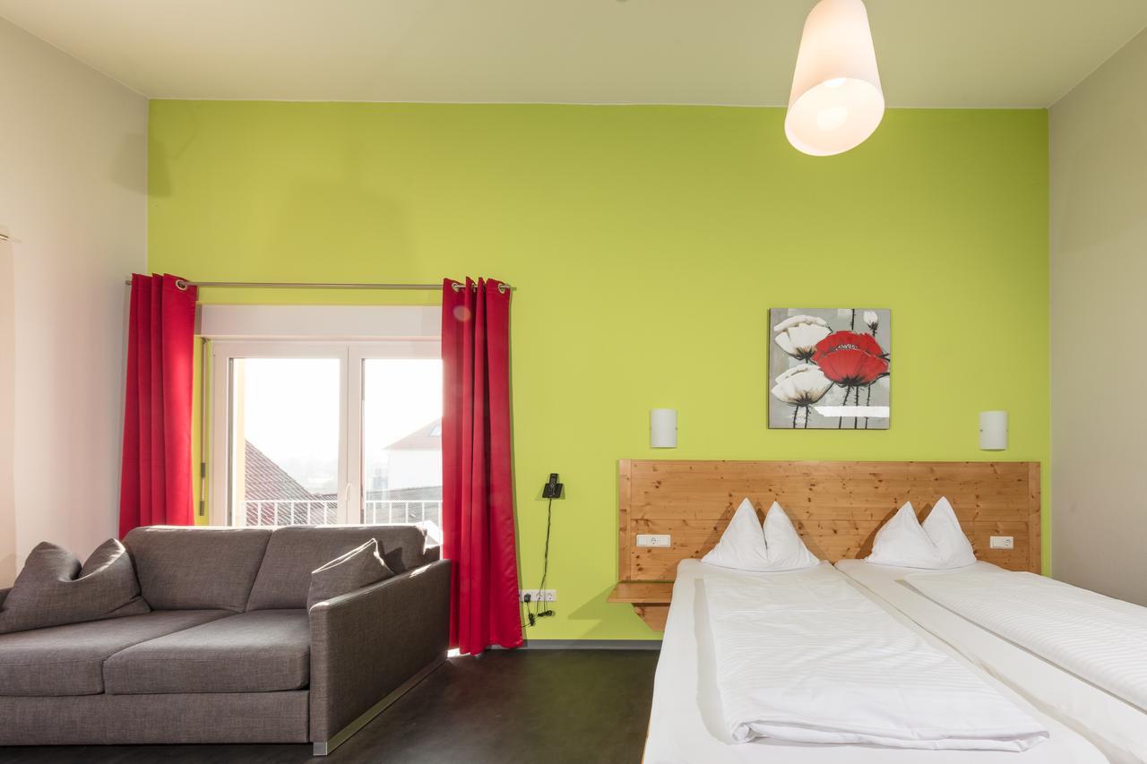 Hotel-Cafe Demling Randersacker Buitenkant foto