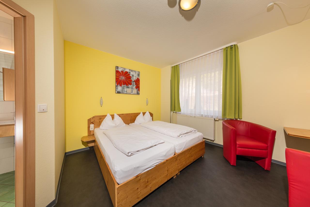 Hotel-Cafe Demling Randersacker Buitenkant foto